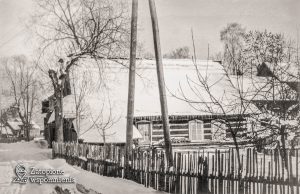 Maniowy 107 – front