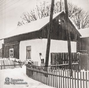 Maniowy 147 – wjazd