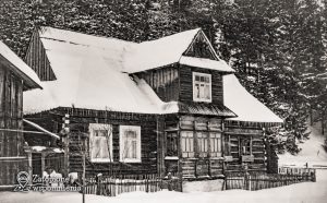 Maniowy 153 – front