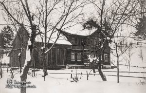 Maniowy 222 – front