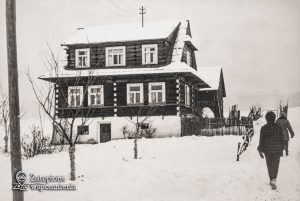 Maniowy 230 – front