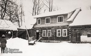 Maniowy 246 – front