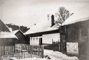 Maniowy 29 – wejście