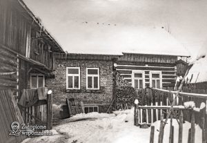 Maniowy 311 – podwórko