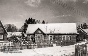 Maniowy 34 – front