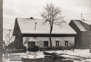 Maniowy 39 – front