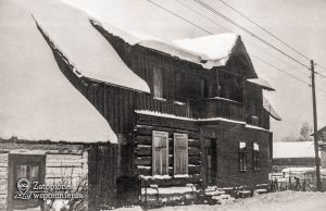 Maniowy 40 – front