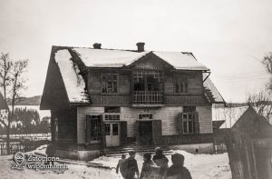 Maniowy 55 – sklep